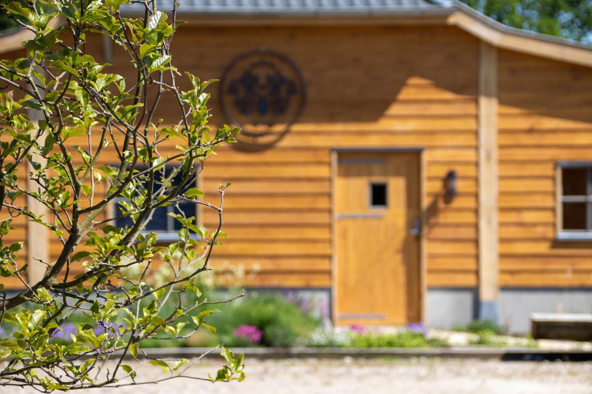 Magnolia Hoeve - Unieke Bestemming Voor Paardenliefhebbers En Bijzondere Overnachtingen In De Natuur Ledeacker Ngoại thất bức ảnh